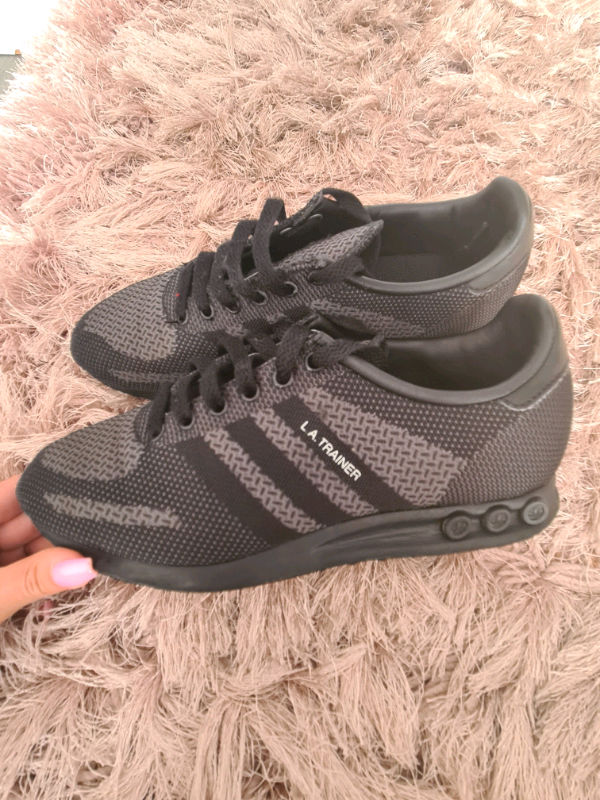 boys adidas trainers size 6